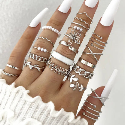 Chic Knuckle Ring Ensemble