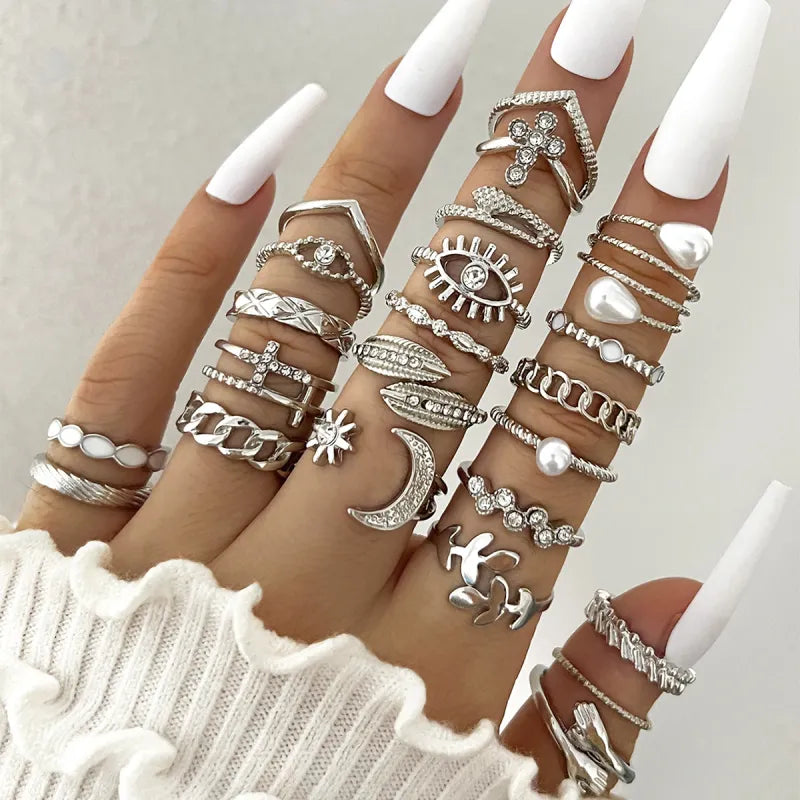 Chic Knuckle Ring Ensemble